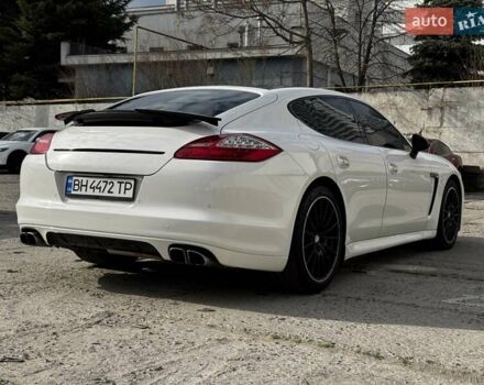 Білий Порше Panamera, об'ємом двигуна 4.81 л та пробігом 130 тис. км за 24850 $, фото 5 на Automoto.ua