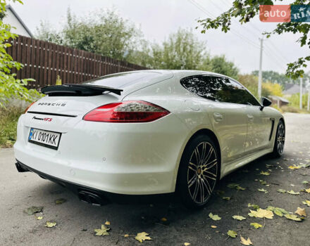 Белый Порше Панамера, объемом двигателя 4.8 л и пробегом 97 тыс. км за 22900 $, фото 13 на Automoto.ua