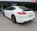 Білий Порше Panamera, об'ємом двигуна 4.81 л та пробігом 65 тис. км за 25500 $, фото 2 на Automoto.ua