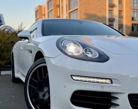 Белый Порше Панамера, объемом двигателя 3 л и пробегом 146 тыс. км за 29999 $, фото 33 на Automoto.ua