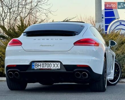 Белый Порше Панамера, объемом двигателя 3 л и пробегом 146 тыс. км за 29999 $, фото 40 на Automoto.ua