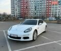Белый Порше Панамера, объемом двигателя 3 л и пробегом 153 тыс. км за 29500 $, фото 1 на Automoto.ua
