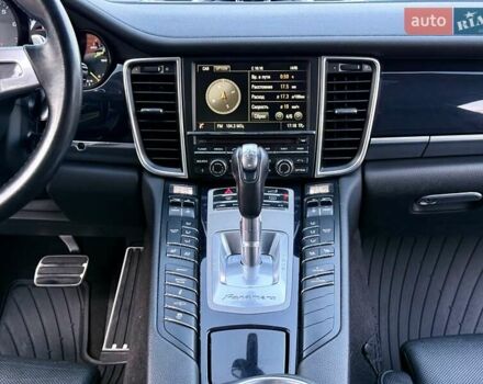 Белый Порше Панамера, объемом двигателя 3 л и пробегом 146 тыс. км за 29999 $, фото 86 на Automoto.ua