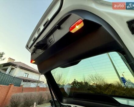 Белый Порше Панамера, объемом двигателя 3 л и пробегом 146 тыс. км за 29999 $, фото 68 на Automoto.ua