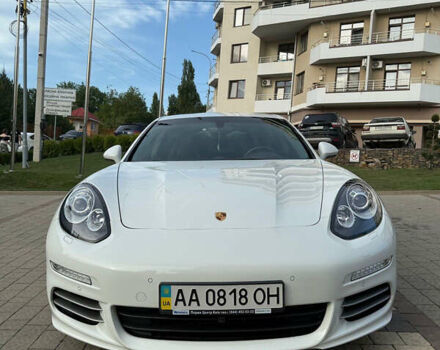 Білий Порше Panamera, об'ємом двигуна 3 л та пробігом 65 тис. км за 54000 $, фото 6 на Automoto.ua