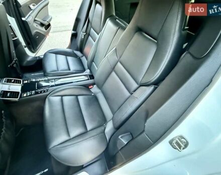 Белый Порше Панамера, объемом двигателя 3 л и пробегом 146 тыс. км за 29999 $, фото 94 на Automoto.ua