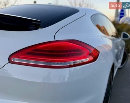 Белый Порше Панамера, объемом двигателя 3 л и пробегом 146 тыс. км за 29999 $, фото 43 на Automoto.ua