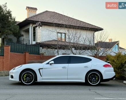 Белый Порше Панамера, объемом двигателя 3 л и пробегом 146 тыс. км за 29999 $, фото 25 на Automoto.ua