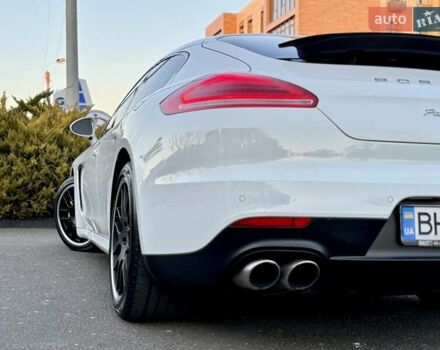 Белый Порше Панамера, объемом двигателя 3 л и пробегом 146 тыс. км за 29999 $, фото 62 на Automoto.ua