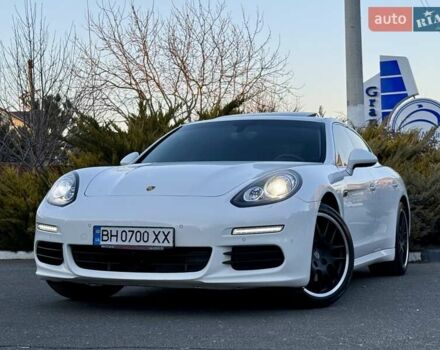 Белый Порше Панамера, объемом двигателя 3 л и пробегом 146 тыс. км за 29999 $, фото 10 на Automoto.ua