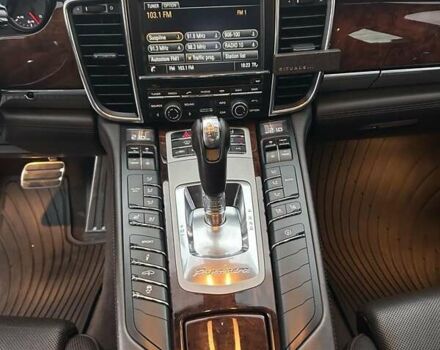 Белый Порше Панамера, объемом двигателя 3.6 л и пробегом 136 тыс. км за 22500 $, фото 15 на Automoto.ua