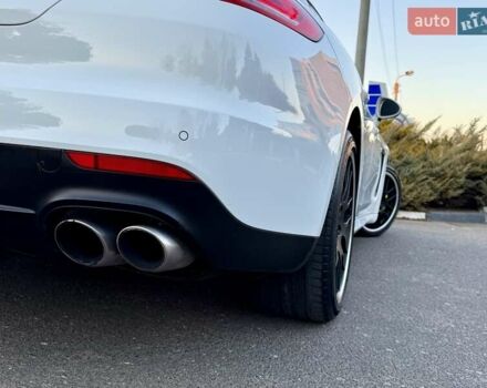 Белый Порше Панамера, объемом двигателя 3 л и пробегом 146 тыс. км за 29999 $, фото 46 на Automoto.ua