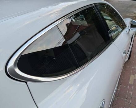 Білий Порше Panamera, об'ємом двигуна 3 л та пробігом 136 тис. км за 30000 $, фото 21 на Automoto.ua