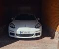 Білий Порше Panamera, об'ємом двигуна 3.61 л та пробігом 149 тис. км за 25499 $, фото 8 на Automoto.ua