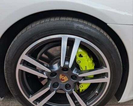 Білий Порше Panamera, об'ємом двигуна 3 л та пробігом 136 тис. км за 30000 $, фото 12 на Automoto.ua