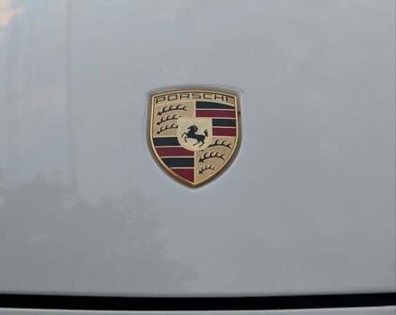 Білий Порше Panamera, об'ємом двигуна 3 л та пробігом 136 тис. км за 30000 $, фото 24 на Automoto.ua