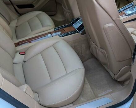 Білий Порше Panamera, об'ємом двигуна 3 л та пробігом 136 тис. км за 30000 $, фото 33 на Automoto.ua
