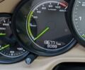 Білий Порше Panamera, об'ємом двигуна 3 л та пробігом 136 тис. км за 30000 $, фото 45 на Automoto.ua