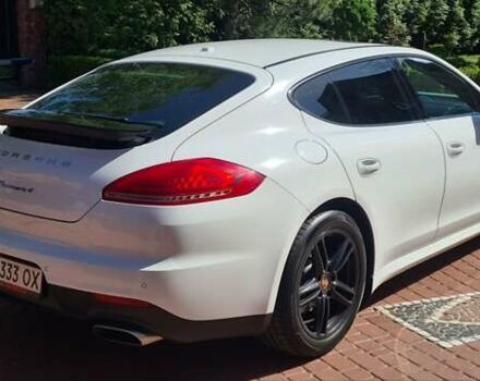Білий Порше Panamera, об'ємом двигуна 3.61 л та пробігом 149 тис. км за 25499 $, фото 16 на Automoto.ua