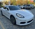 Білий Порше Panamera, об'ємом двигуна 1.5 л та пробігом 120 тис. км за 23500 $, фото 1 на Automoto.ua