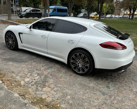 Білий Порше Panamera, об'ємом двигуна 3.61 л та пробігом 97 тис. км за 25500 $, фото 11 на Automoto.ua