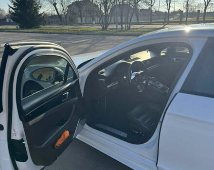 Белый Порше Панамера, объемом двигателя 2.89 л и пробегом 147 тыс. км за 63500 $, фото 5 на Automoto.ua