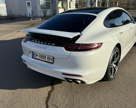 Белый Порше Панамера, объемом двигателя 2.89 л и пробегом 147 тыс. км за 63500 $, фото 1 на Automoto.ua