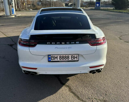 Белый Порше Панамера, объемом двигателя 2.89 л и пробегом 147 тыс. км за 63500 $, фото 3 на Automoto.ua