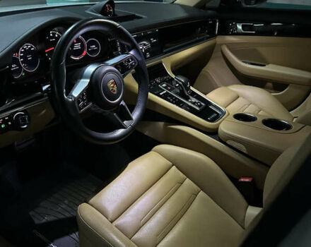 Білий Порше Panamera, об'ємом двигуна 3 л та пробігом 79 тис. км за 59900 $, фото 14 на Automoto.ua