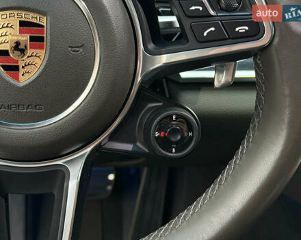 Білий Порше Panamera, об'ємом двигуна 2.89 л та пробігом 43 тис. км за 66499 $, фото 21 на Automoto.ua