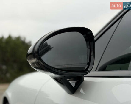 Білий Порше Panamera, об'ємом двигуна 2.89 л та пробігом 43 тис. км за 66499 $, фото 11 на Automoto.ua