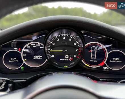Білий Порше Panamera, об'ємом двигуна 2.89 л та пробігом 43 тис. км за 66499 $, фото 24 на Automoto.ua