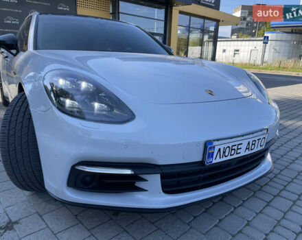 Білий Порше Panamera, об'ємом двигуна 2.89 л та пробігом 114 тис. км за 54500 $, фото 1 на Automoto.ua