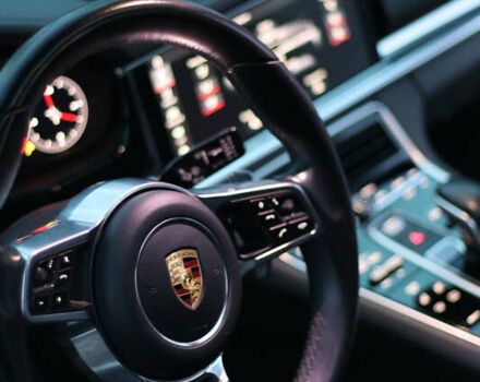 Белый Порше Панамера, объемом двигателя 3 л и пробегом 127 тыс. км за 47500 $, фото 14 на Automoto.ua