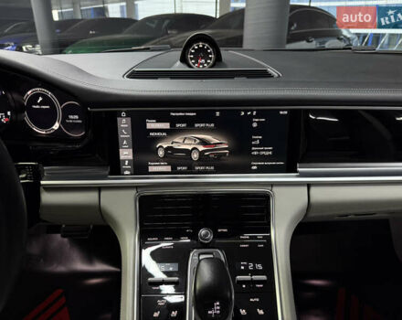 Белый Порше Панамера, объемом двигателя 2.89 л и пробегом 136 тыс. км за 51500 $, фото 25 на Automoto.ua