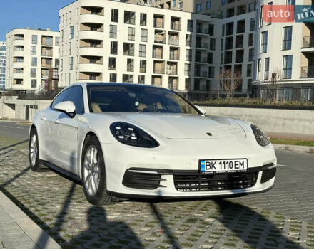 Білий Порше Panamera, об'ємом двигуна 3 л та пробігом 79 тис. км за 59900 $, фото 18 на Automoto.ua