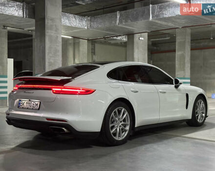 Білий Порше Panamera, об'ємом двигуна 3 л та пробігом 79 тис. км за 59900 $, фото 7 на Automoto.ua
