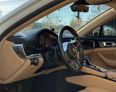 Білий Порше Panamera, об'ємом двигуна 3 л та пробігом 79 тис. км за 59900 $, фото 40 на Automoto.ua