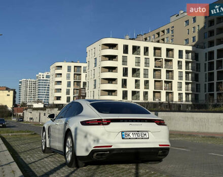 Білий Порше Panamera, об'ємом двигуна 3 л та пробігом 79 тис. км за 59900 $, фото 22 на Automoto.ua