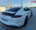 Білий Порше Panamera, об'ємом двигуна 3 л та пробігом 104 тис. км за 49500 $, фото 1 на Automoto.ua