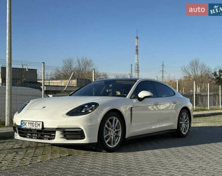 Білий Порше Panamera, об'ємом двигуна 3 л та пробігом 79 тис. км за 59900 $, фото 17 на Automoto.ua