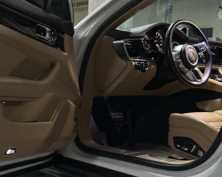 Білий Порше Panamera, об'ємом двигуна 3 л та пробігом 79 тис. км за 59900 $, фото 12 на Automoto.ua