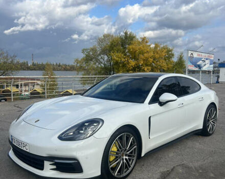 Білий Порше Panamera, об'ємом двигуна 3 л та пробігом 85 тис. км за 49999 $, фото 3 на Automoto.ua
