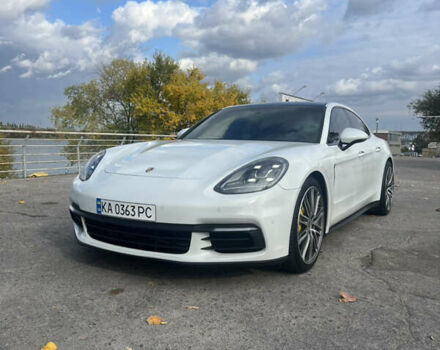 Білий Порше Panamera, об'ємом двигуна 3 л та пробігом 85 тис. км за 49999 $, фото 2 на Automoto.ua