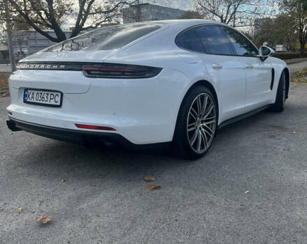 Білий Порше Panamera, об'ємом двигуна 3 л та пробігом 85 тис. км за 49999 $, фото 24 на Automoto.ua