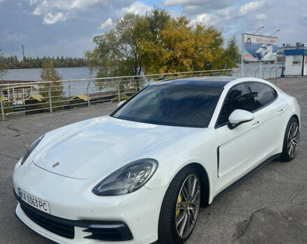 Білий Порше Panamera, об'ємом двигуна 3 л та пробігом 85 тис. км за 49999 $, фото 10 на Automoto.ua