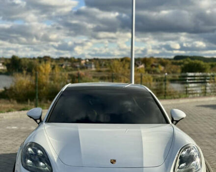 Білий Порше Panamera, об'ємом двигуна 2.89 л та пробігом 60 тис. км за 75000 $, фото 2 на Automoto.ua