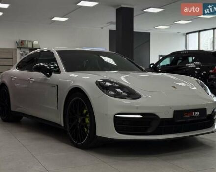 Белый Порше Панамера, объемом двигателя 2.89 л и пробегом 59 тыс. км за 99500 $, фото 14 на Automoto.ua