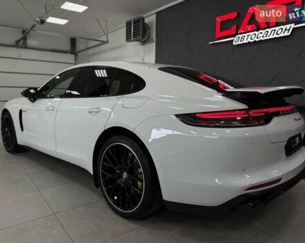 Белый Порше Панамера, объемом двигателя 2.89 л и пробегом 59 тыс. км за 99500 $, фото 35 на Automoto.ua