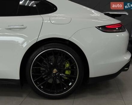Белый Порше Панамера, объемом двигателя 2.89 л и пробегом 59 тыс. км за 99500 $, фото 31 на Automoto.ua